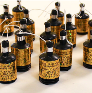 Birthday Gold Glitz Holographic Poppers (20 Pack)