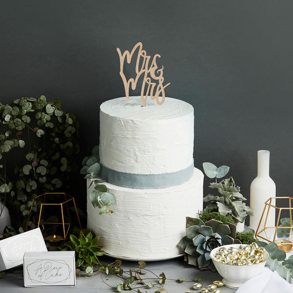 Wooden "Mr & Mrs" Cake Topper - (130x200mm)
