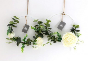 Half Moon with Flower (20X20CM)