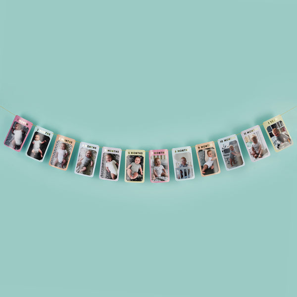 MILESTONE PHOTO BANNER WITH 12 CARDS (3M)